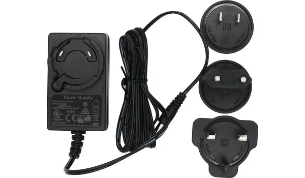 Pótalkatrész: hálózati adapterkészlet (US, UK, EU) LV XL elektronikus párásítóhoz